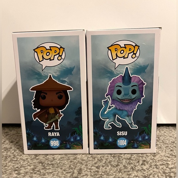 Funko Pop! Disney Raya and the Last Dragon - Raya #998 & Sisu #1004 - Picture 5 of 7